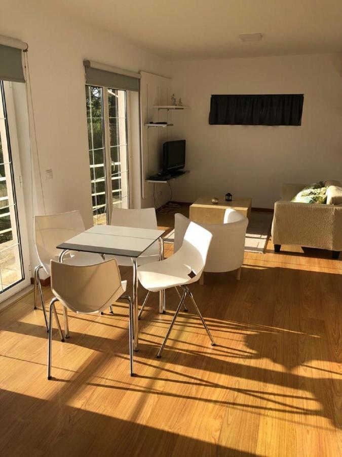 Вилла Estudio Dos Mangues Сан-Мартинью-ду-Порту Экстерьер фото